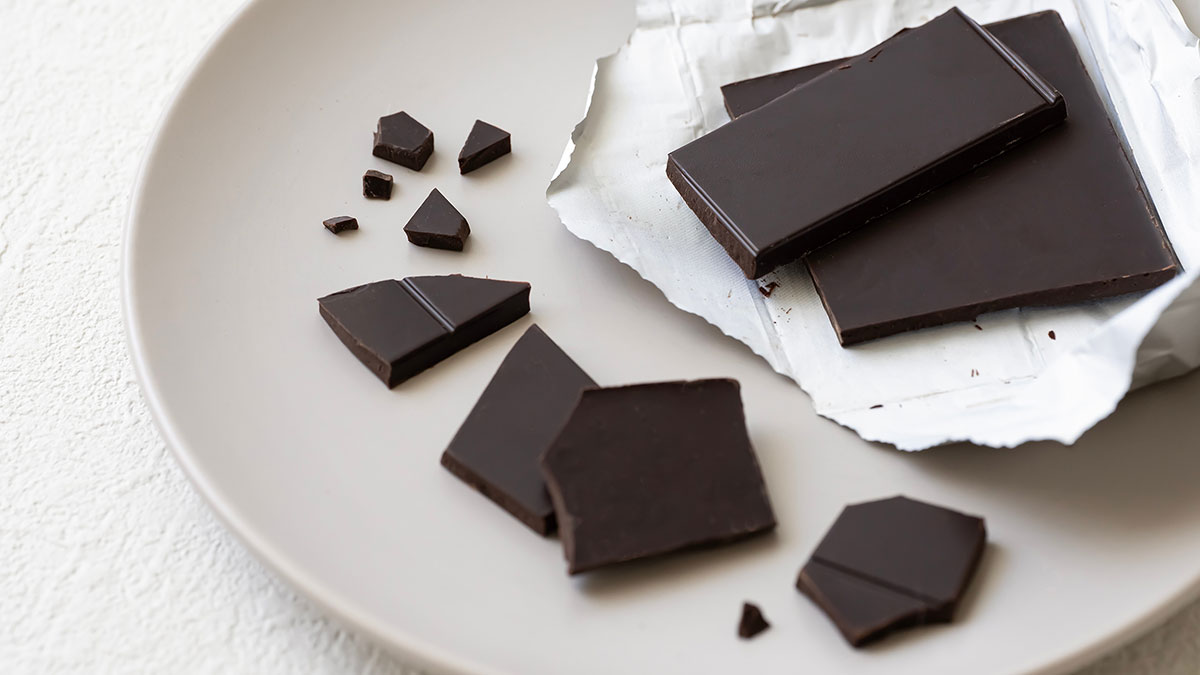 ダークチョコレートは男性ホルモンを助ける食材